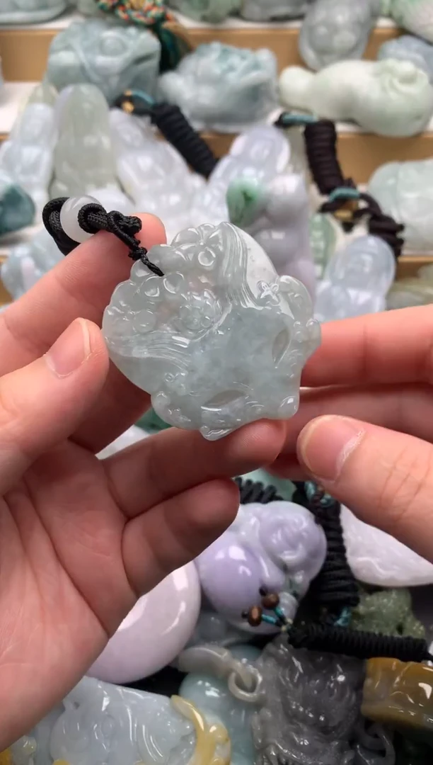 吊坠(不含链)未镶嵌翡翠1