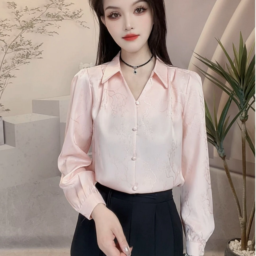 2025秋季轻奢衬衫女长袖设计感百搭女士上衣显瘦时尚休闲气质衬衣
