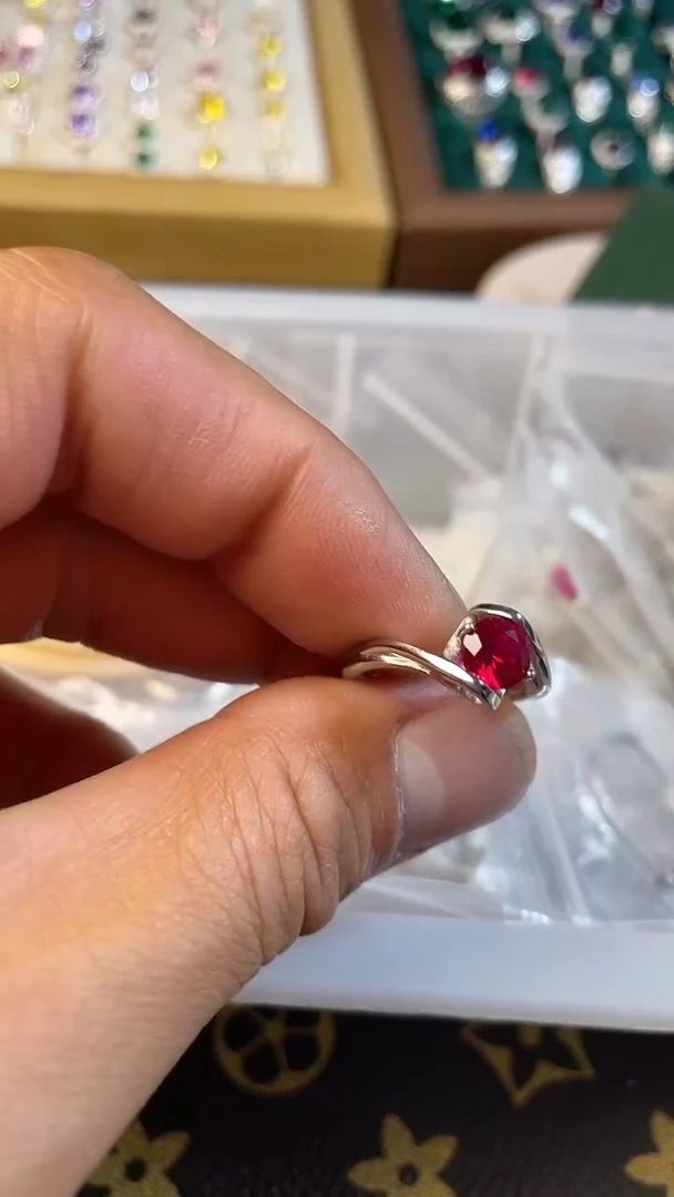 银S925镶嵌合成钻石女款活口戒指1.0