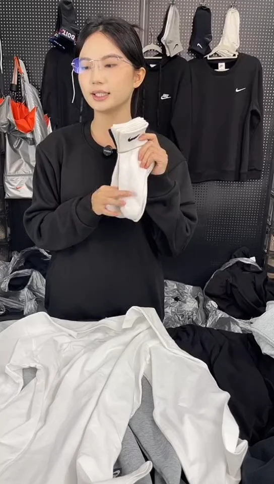 004编码 正品剪标款 不喜勿拍 直播间过款