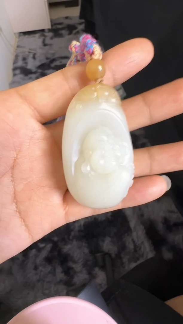 【闪购商品】和田玉颈饰未镶嵌新疆和田玉金山糖白佛公挂件