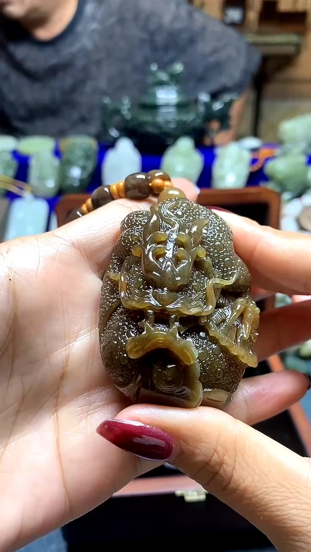 未镶嵌和田玉挂件拍一发一