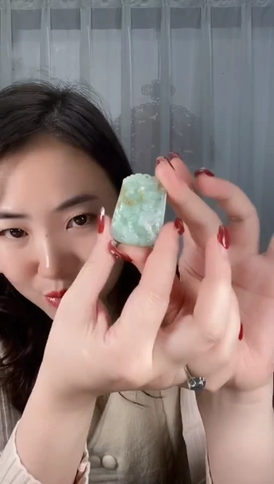 【闪购商品】翡翠颈饰未镶嵌牛00000009