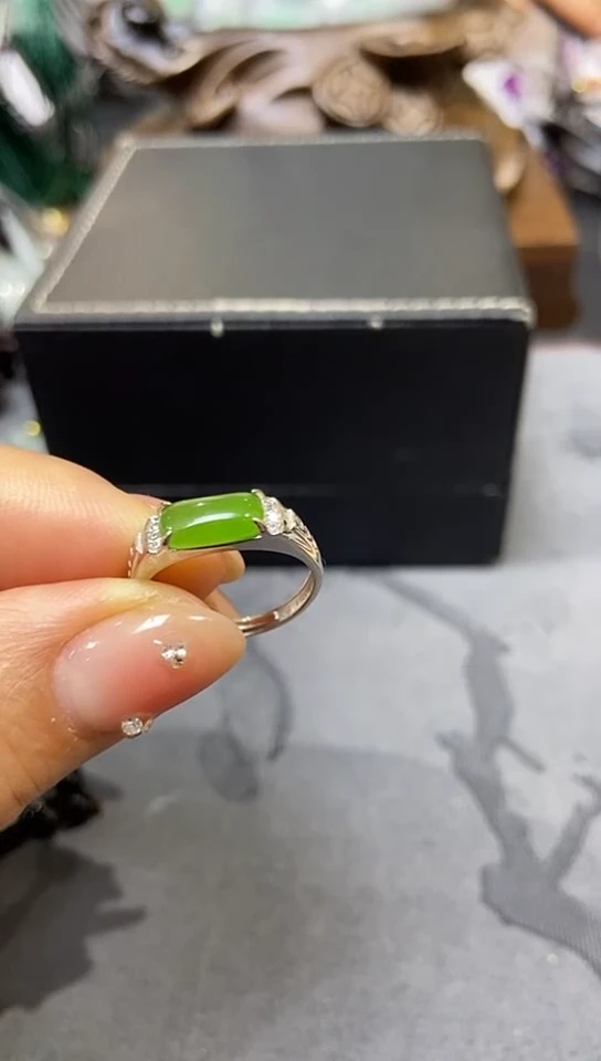 【闪购商品】和田玉（糖玉）戒指未镶嵌戒指