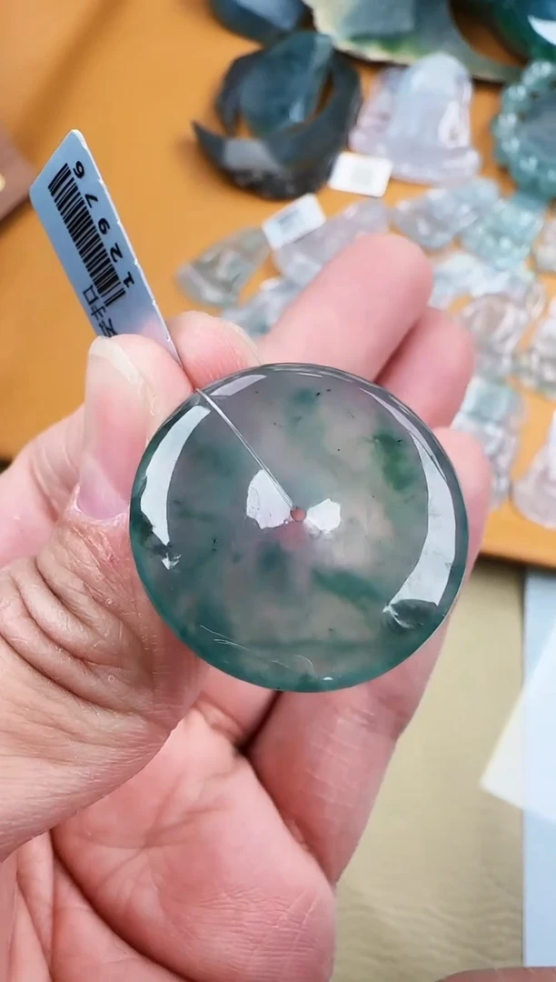 【闪购商品】翡翠颈饰未镶嵌缅甸天然翡翠