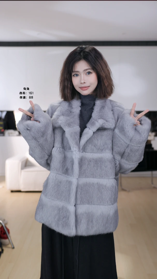 【FLARE SOIL】毛茸茸翻领短外套秋冬温柔户外穿搭 T4908A