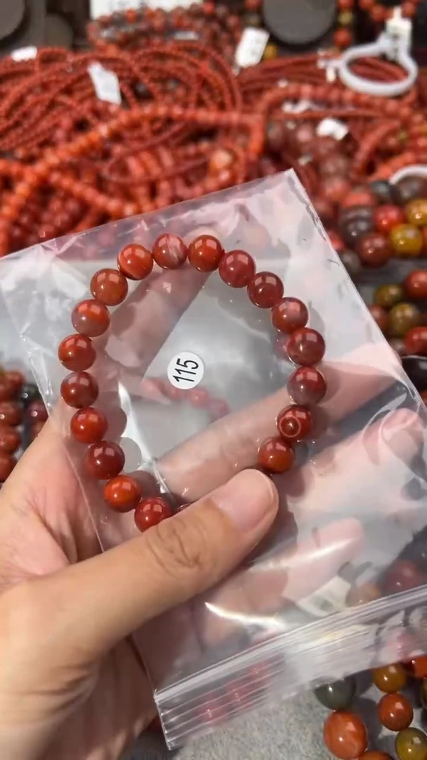 南红玛瑙手串未镶嵌10