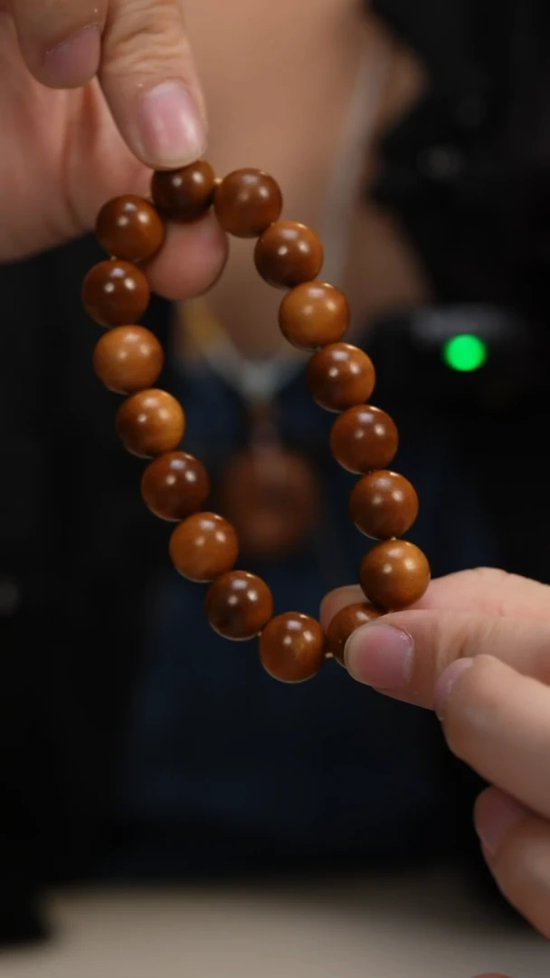 檀香木手串/手链老山檀香1.2圆珠多样式发其一红肉民间料