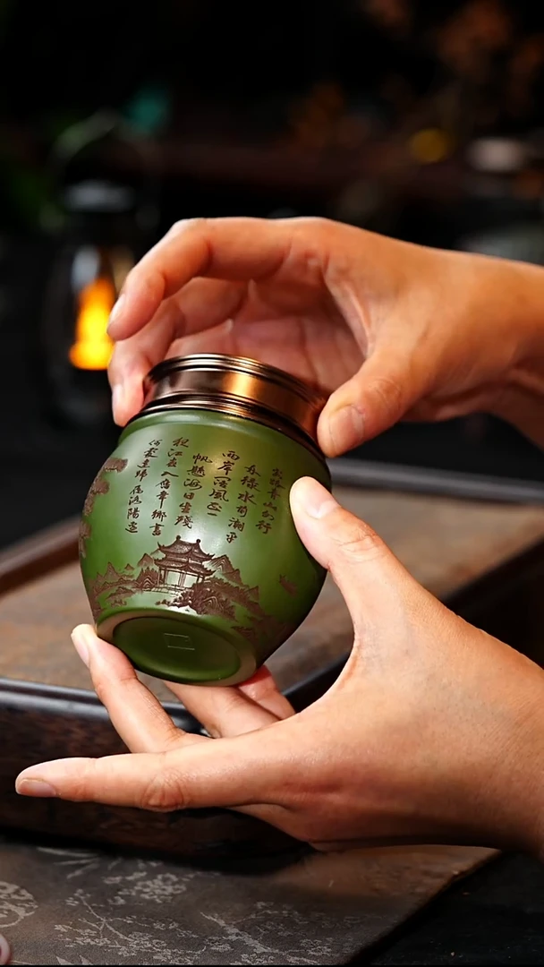原矿紫砂绿泥山水茶叶罐