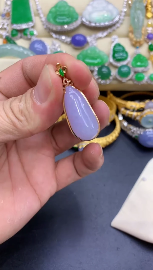 颈饰18K金镶嵌翡翠264-中国好珍宝