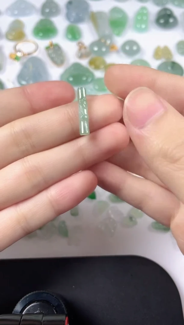 未镶嵌裸石翡翠缅甸天然翡翠