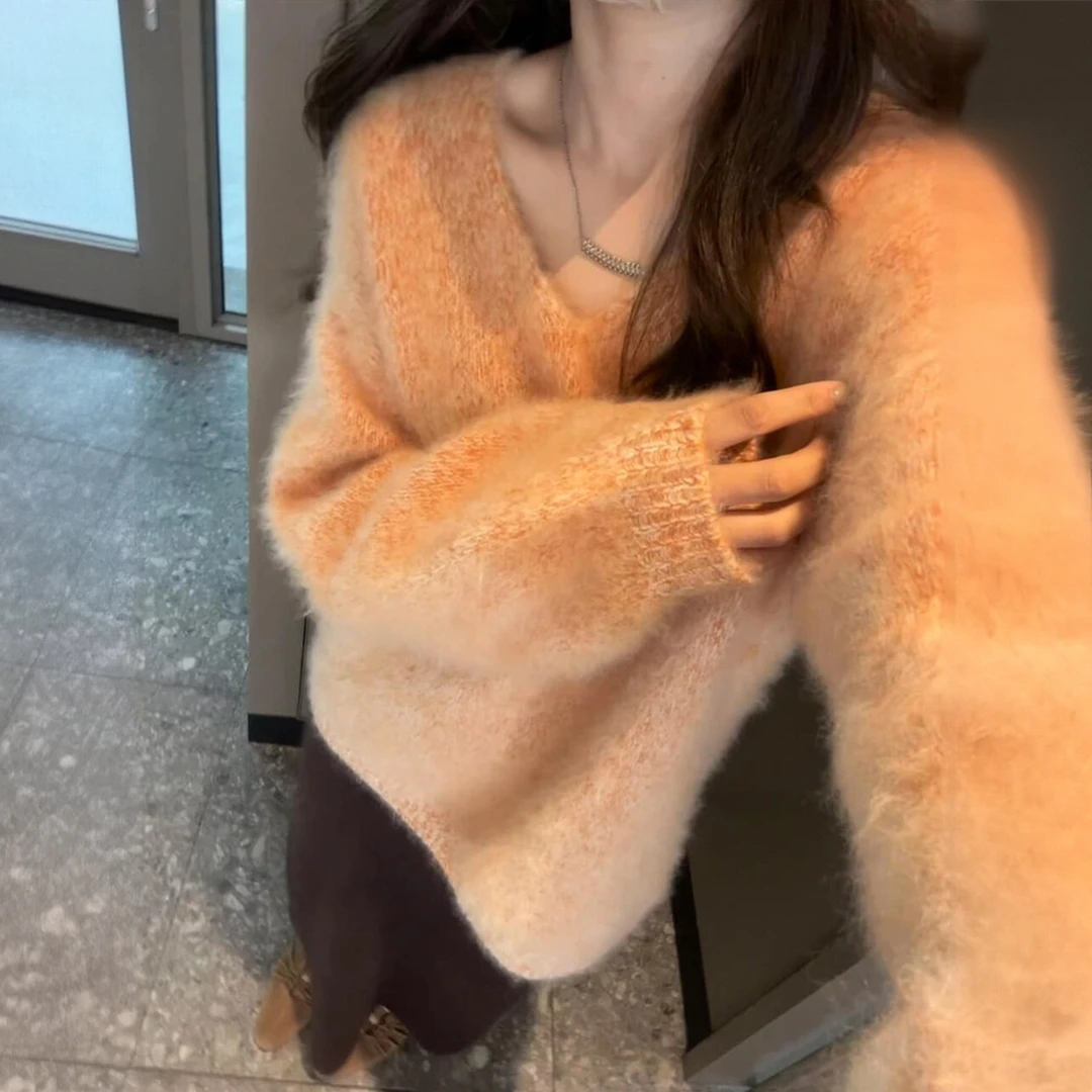 韩系温柔氛围感橘色v领套头毛衣女秋冬宽松慵懒风针织衫内搭上衣
