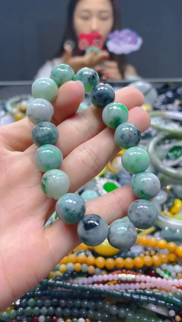 颈饰未镶嵌翡翠12MM/G/翡翠A货，一件也是批发价