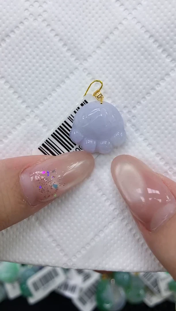 颈饰18K金镶嵌翡翠1111111111