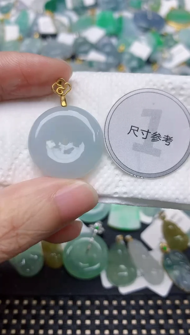 颈饰未镶嵌翡翠天然缅甸A货翡翠