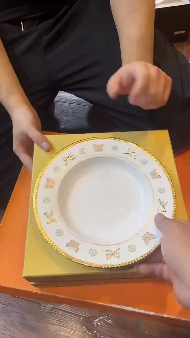 杯鸿辉家品牌瓷器，京东包邮！