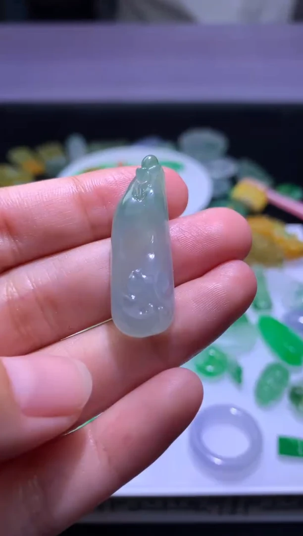 定制翡翠未镶嵌毛货