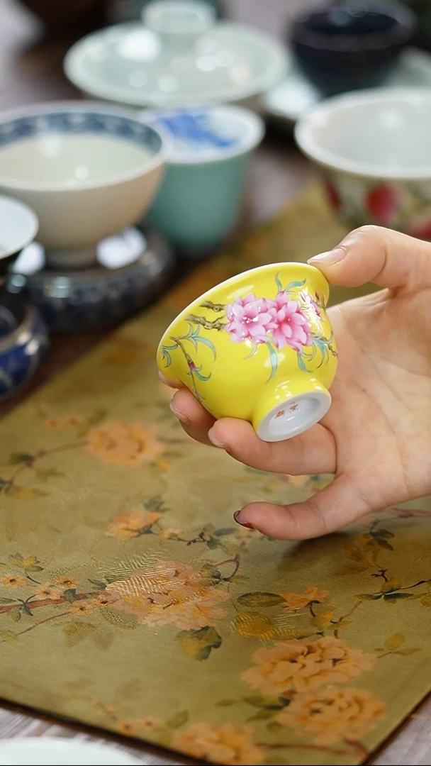 瓷景德镇陶瓷茶器桃花压手杯