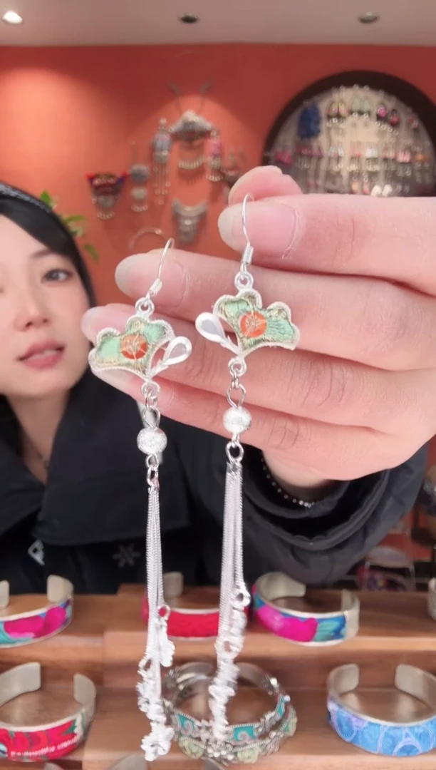 织绣非遗手工刺绣苗绣71