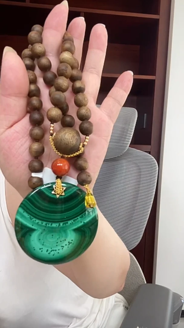 未镶嵌孔雀石颈饰项链