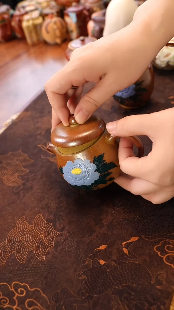 茶壶紫砂柴烧蓝牡丹汉瓦壶