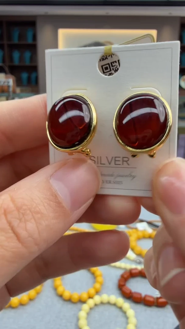 琥珀未镶嵌耳饰580秒拍号 假一罚三