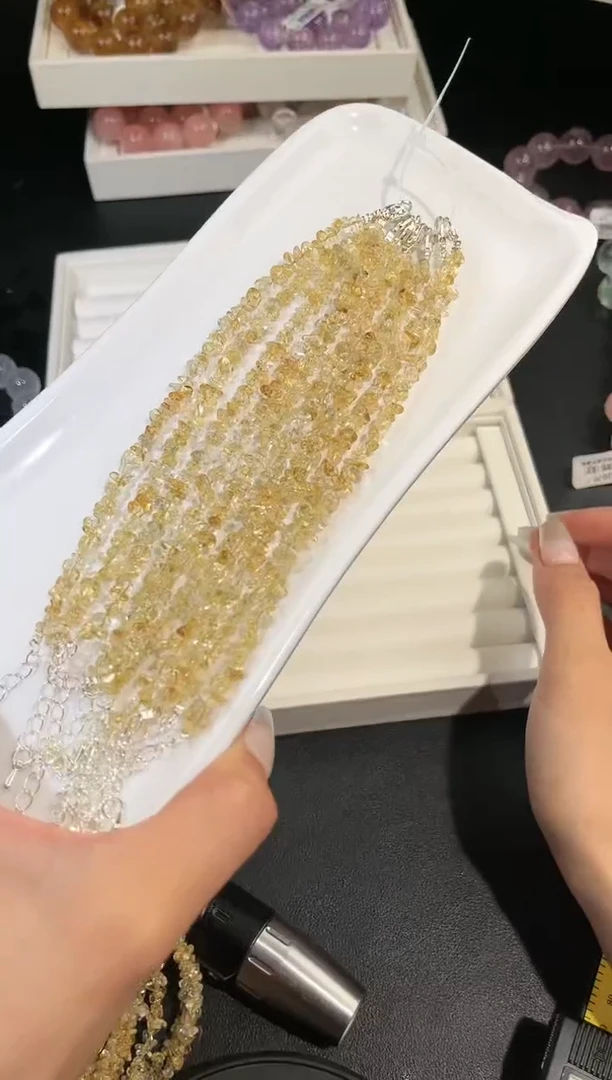 水晶手链未镶嵌多样性发一巴西黄手链