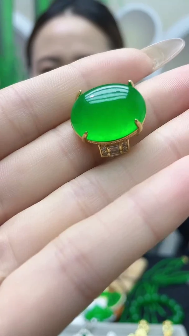 14K金镶嵌戒指翡翠J04
