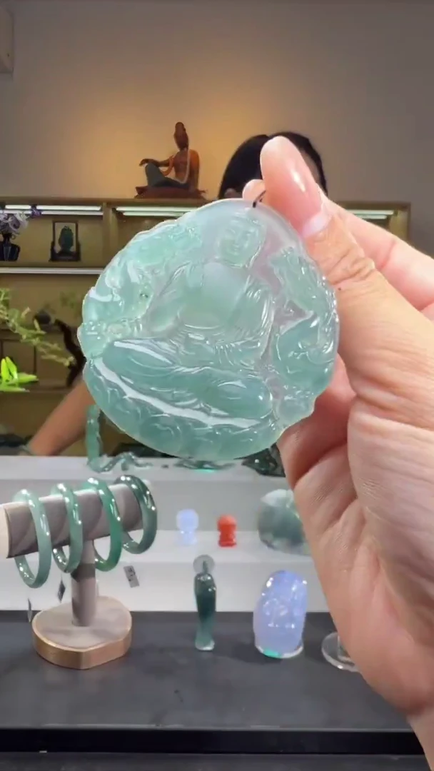 吊坠(赠链)未镶嵌翡翠阿弥（多样性发其一）