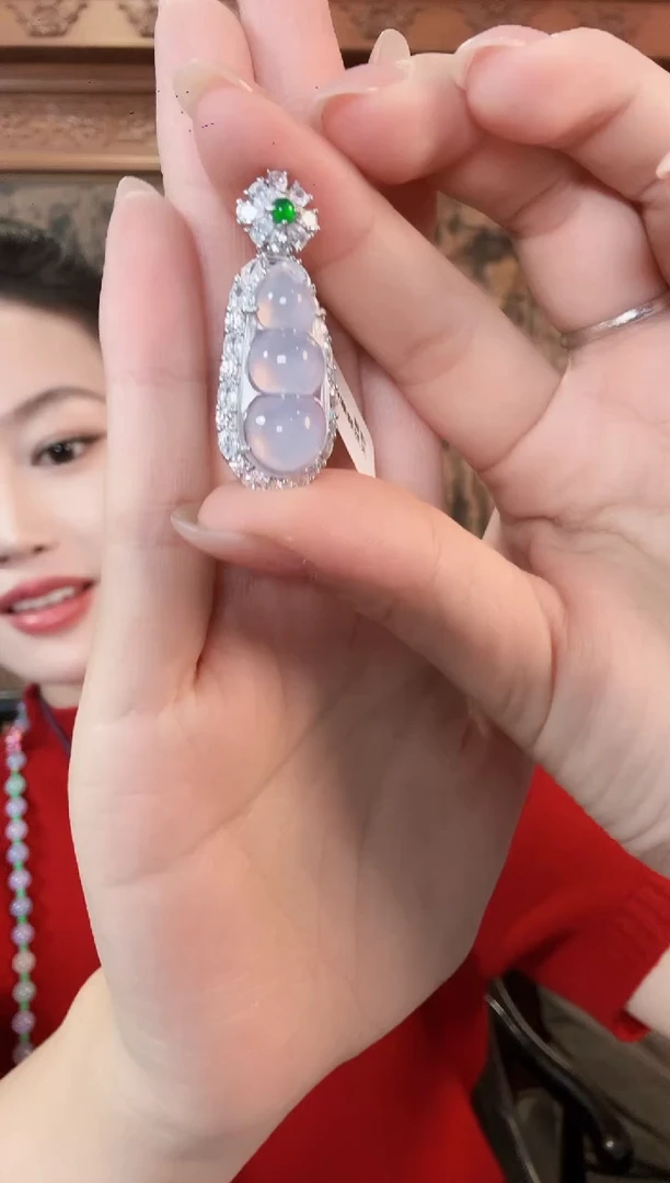 颈饰银S925镶嵌翡翠吊坠251110420118