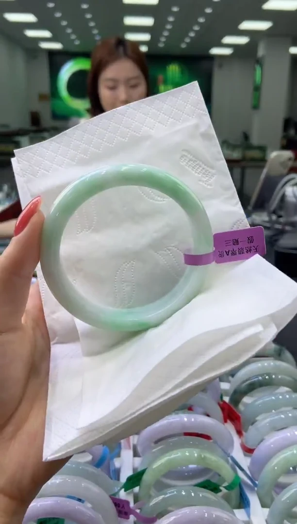 未镶嵌手镯翡翠0055858