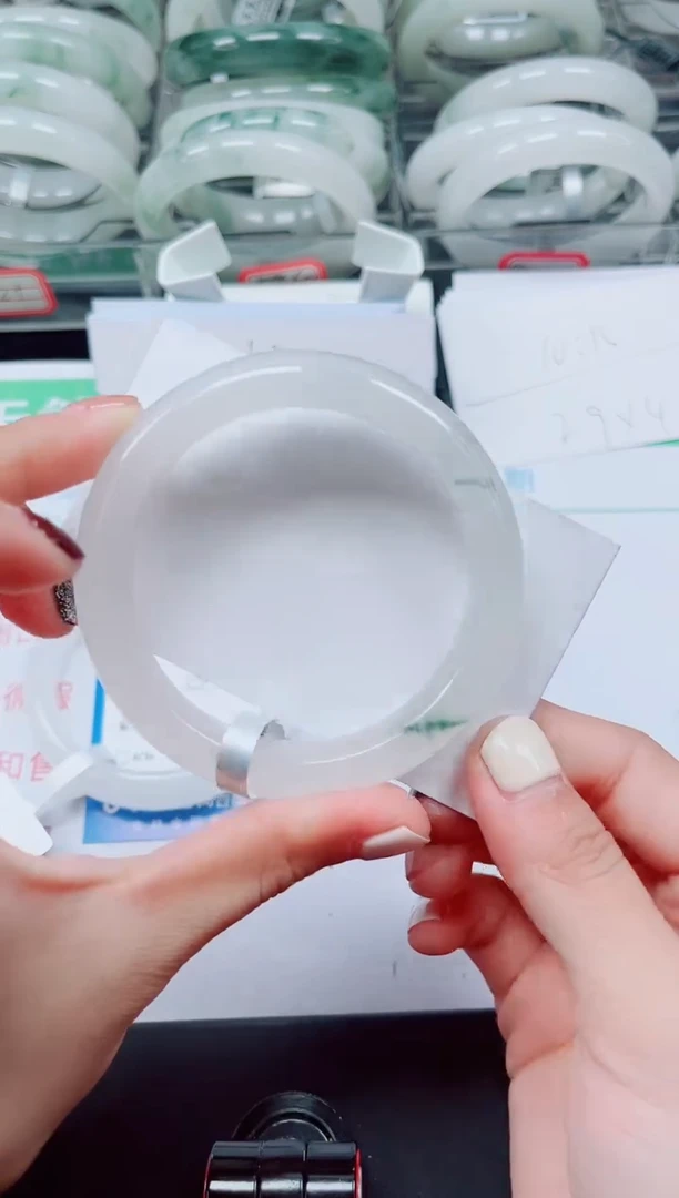 未镶嵌手镯石英质玉292-55/56