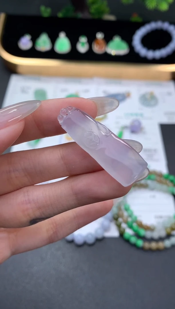 颈饰未镶嵌翡翠48小时鉴赏期 退货不扣服务费