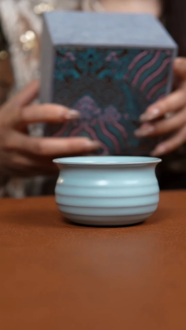 瓷片仿古宋臻釉炫纹杯一级礼盒