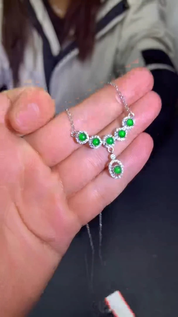 【闪购商品】翡翠项链未镶嵌0850483418/多样性发一