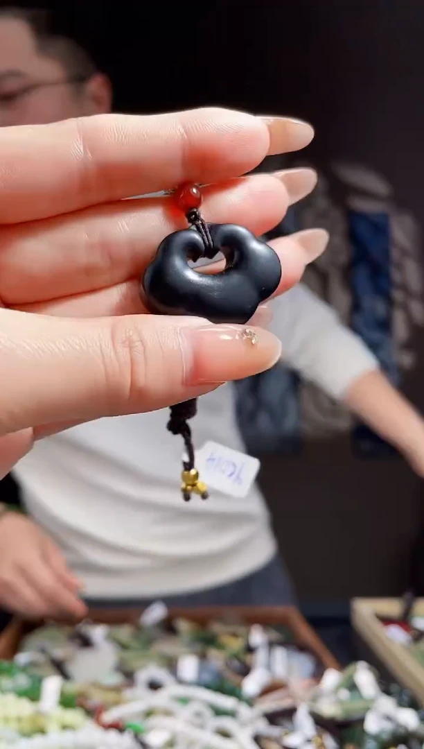 【闪购商品】和田玉颈饰未镶嵌拍一发一