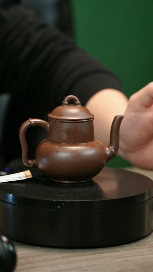 茶壶紫砂₩*H1599赵信军光素炉鼎