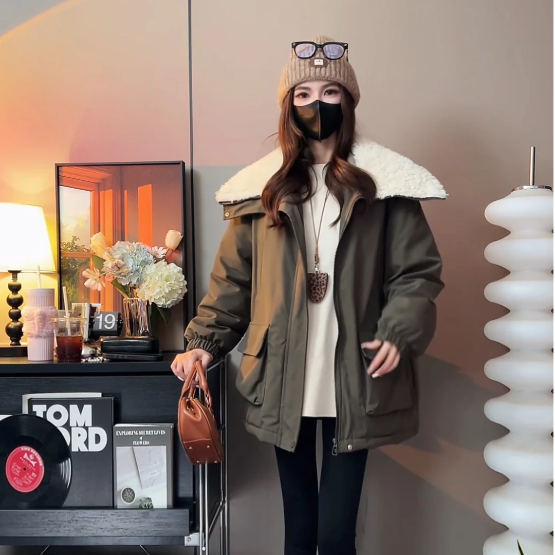 （羽妮）冬季慵懒风翻领保暖宽松中长款外套2025新款时尚潮流派克服