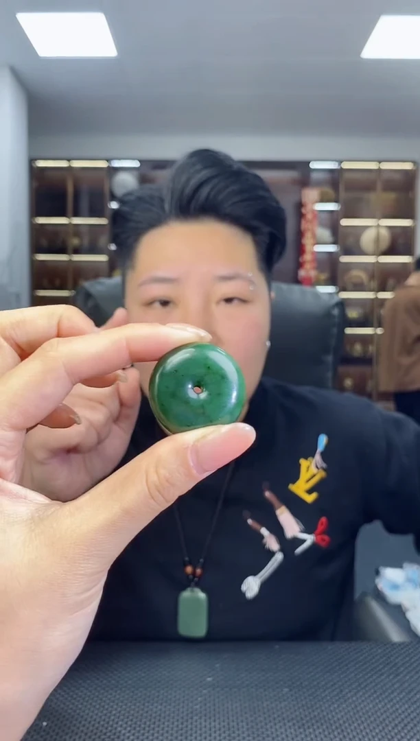 【闪购商品】和田玉颈饰未镶嵌平安扣