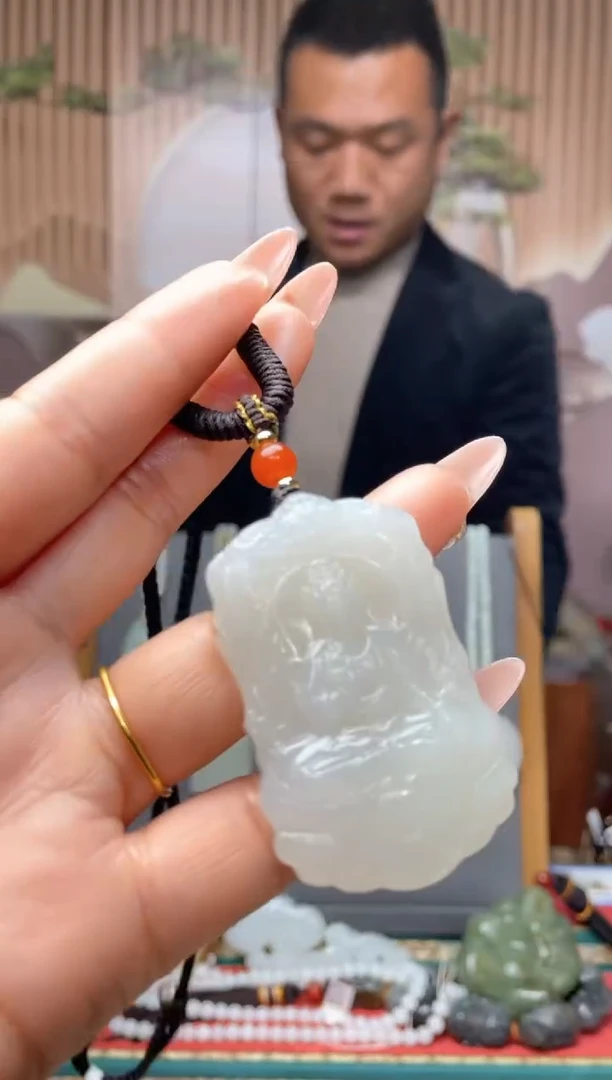 【闪购商品】和田玉颈饰未镶嵌一