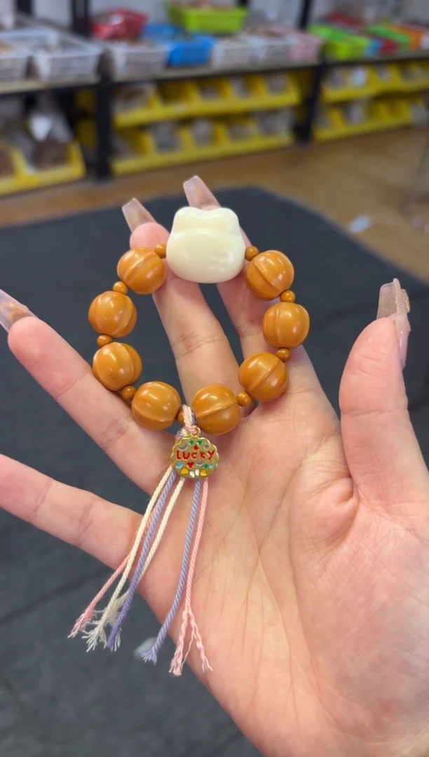 【闪购商品】菩提根/象牙果吊坠 猴头luck兔手捻