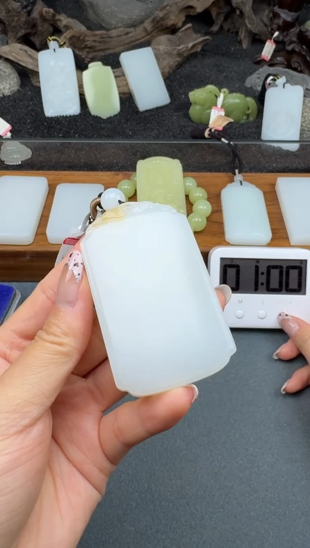 颈饰未镶嵌和田玉廖3