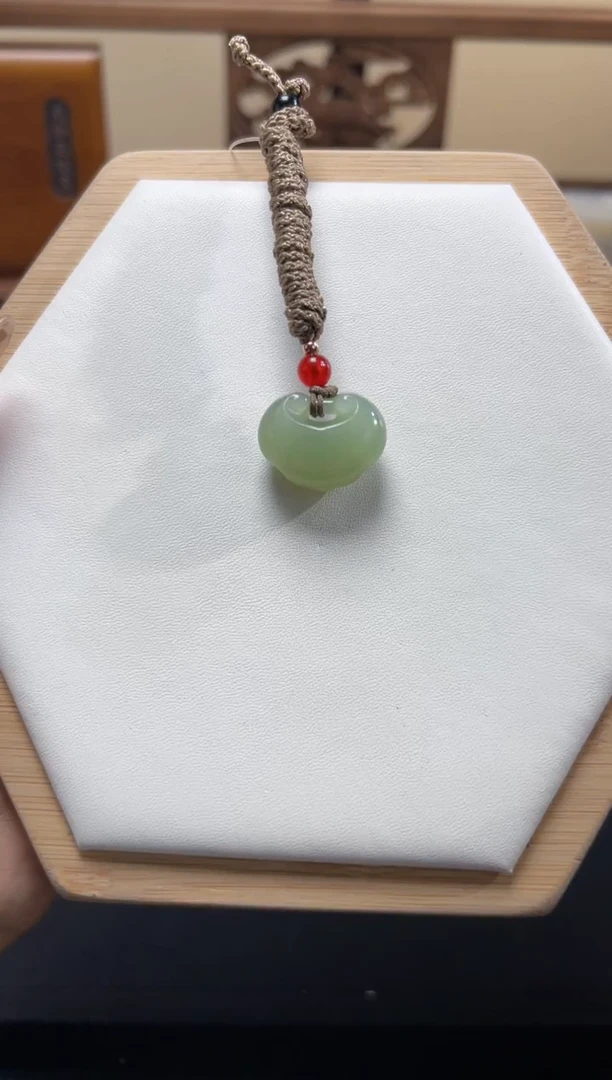 吊坠(不含链)未镶嵌和田玉16.9x22.3x11.6