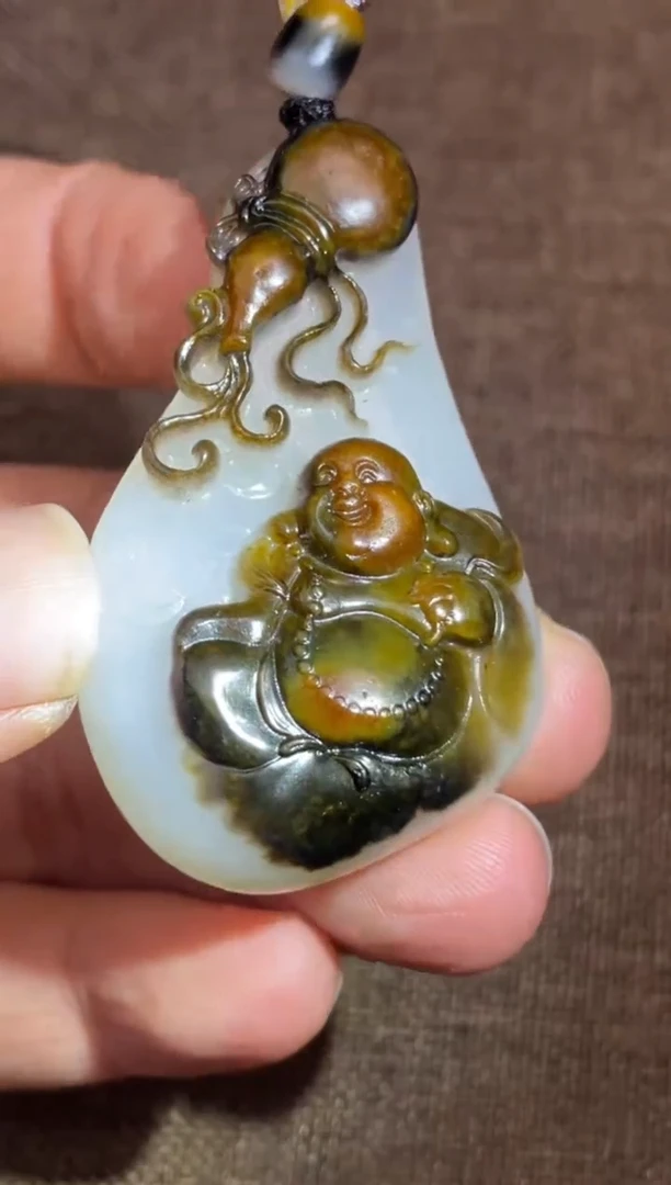 颈饰未镶嵌和田玉笑**湖3213