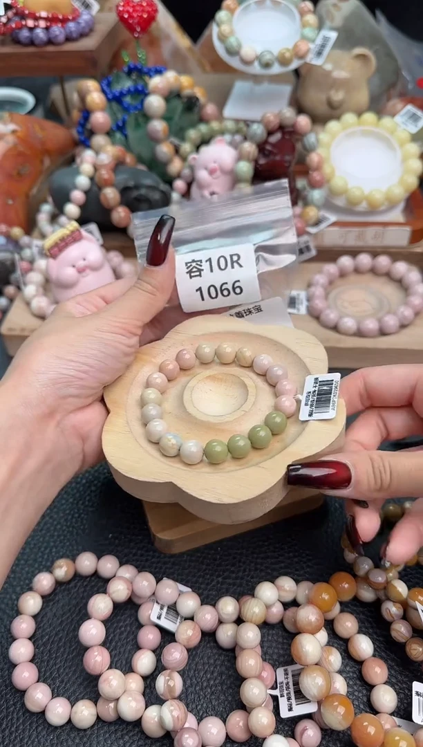 【闪购商品】石英质玉手链未镶嵌10R1066