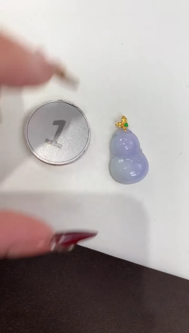 颈饰18K金镶嵌翡翠天然缅甸a货翡翠