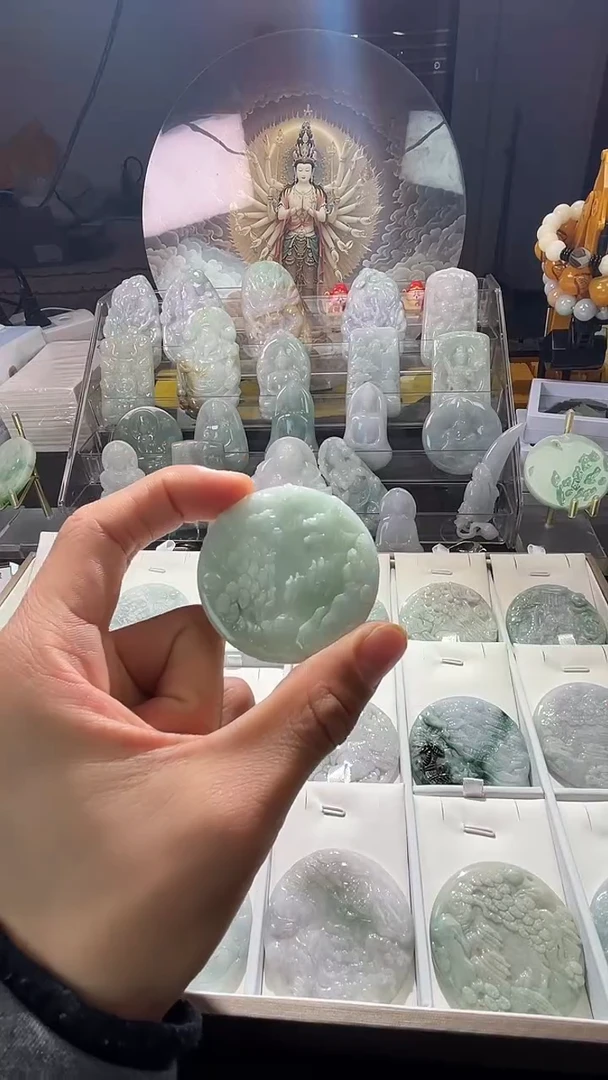 颈饰未镶嵌翡翠12/13     05