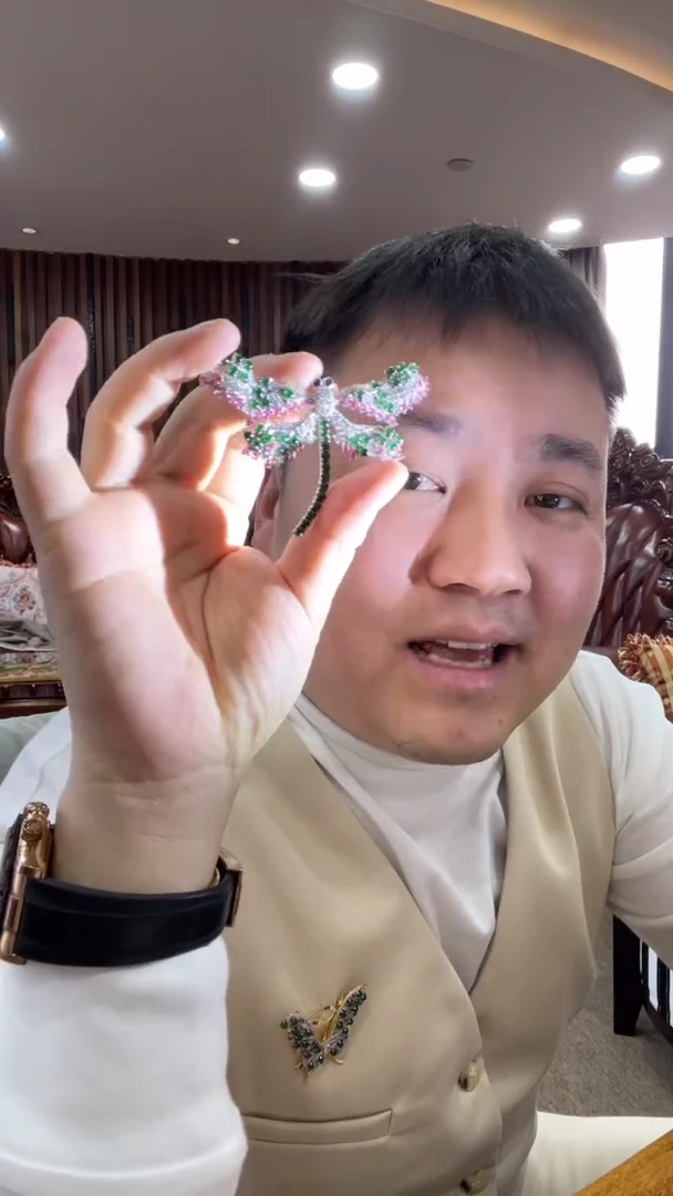 颈饰银S925镶嵌翡翠吊坠