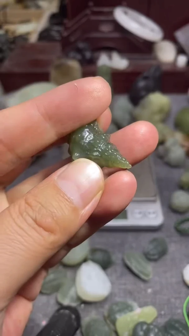 颈饰未镶嵌和田玉海螺