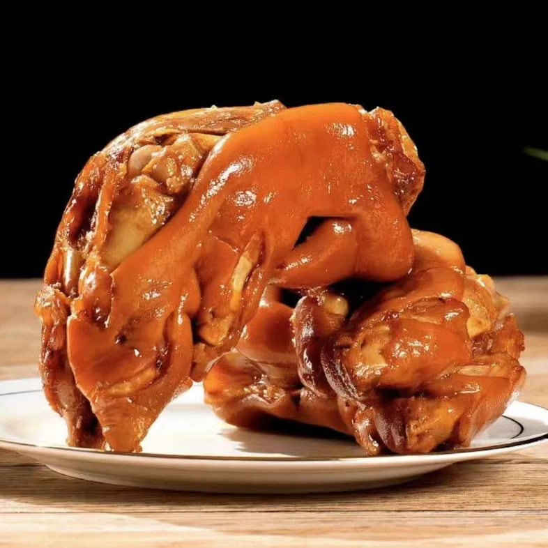 自家鲜卤后熏 前猪蹄 满筋前蹄